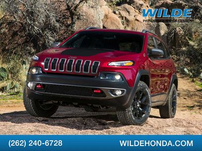 Used 2015 Jeep Cherokee Trailhawk w/ Comfort/Convenience Group