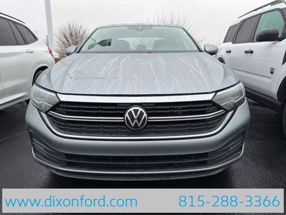 Used 2024 Volkswagen Jetta SE