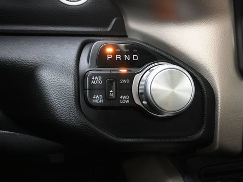 Used 2019 RAM 1500 Laramie AWD/4WD image 34