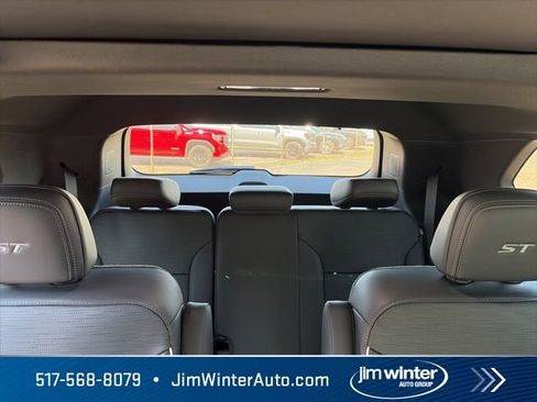 New 2026 Buick Enclave Sport Touring w/ Power Package image 19