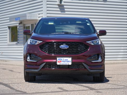 Used 2024 Ford Edge ST-Line w/ Class II Trailer Tow Package AWD/4WD image 9