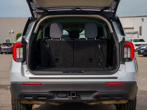 Certified 2025 Ford Explorer Active RWD image 19
