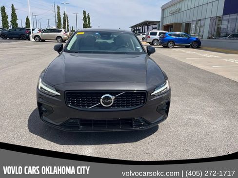 Certified 2024 Volvo S60 B5 Core w/ Climate Package AWD/4WD image 2