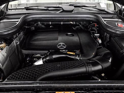 Used 2020 Mercedes-Benz GLE 350 4MATIC image 25