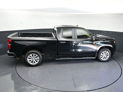 Used 2021 Chevrolet Silverado 1500 Custom RWD image 24
