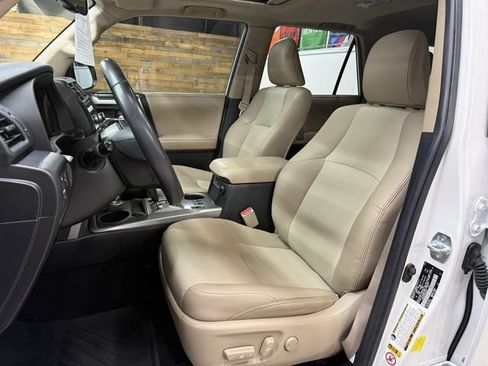 Used 2016 Toyota 4Runner SR5 Premium AWD/4WD image 20