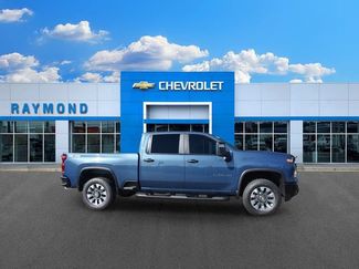 New 2026 Chevrolet Silverado 2500 Custom w/ Custom Value Package AWD/4WD video 2