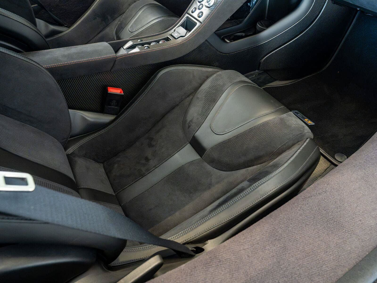 Used 2016 McLaren 675LT Coupe RWD image 86