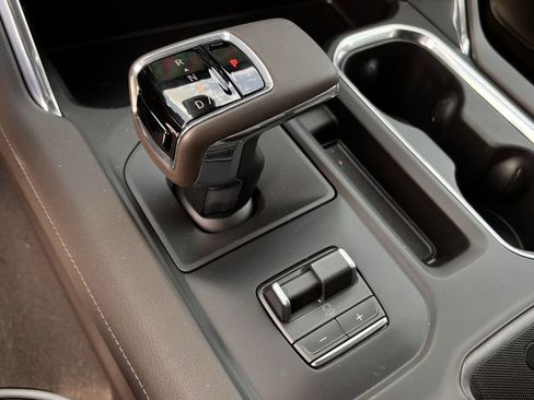 New 2026 GMC Sierra 1500 Denali w/ Technology Package AWD/4WD image 15