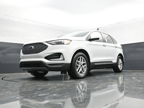Used 2024 Ford Edge SEL AWD/4WD image 55