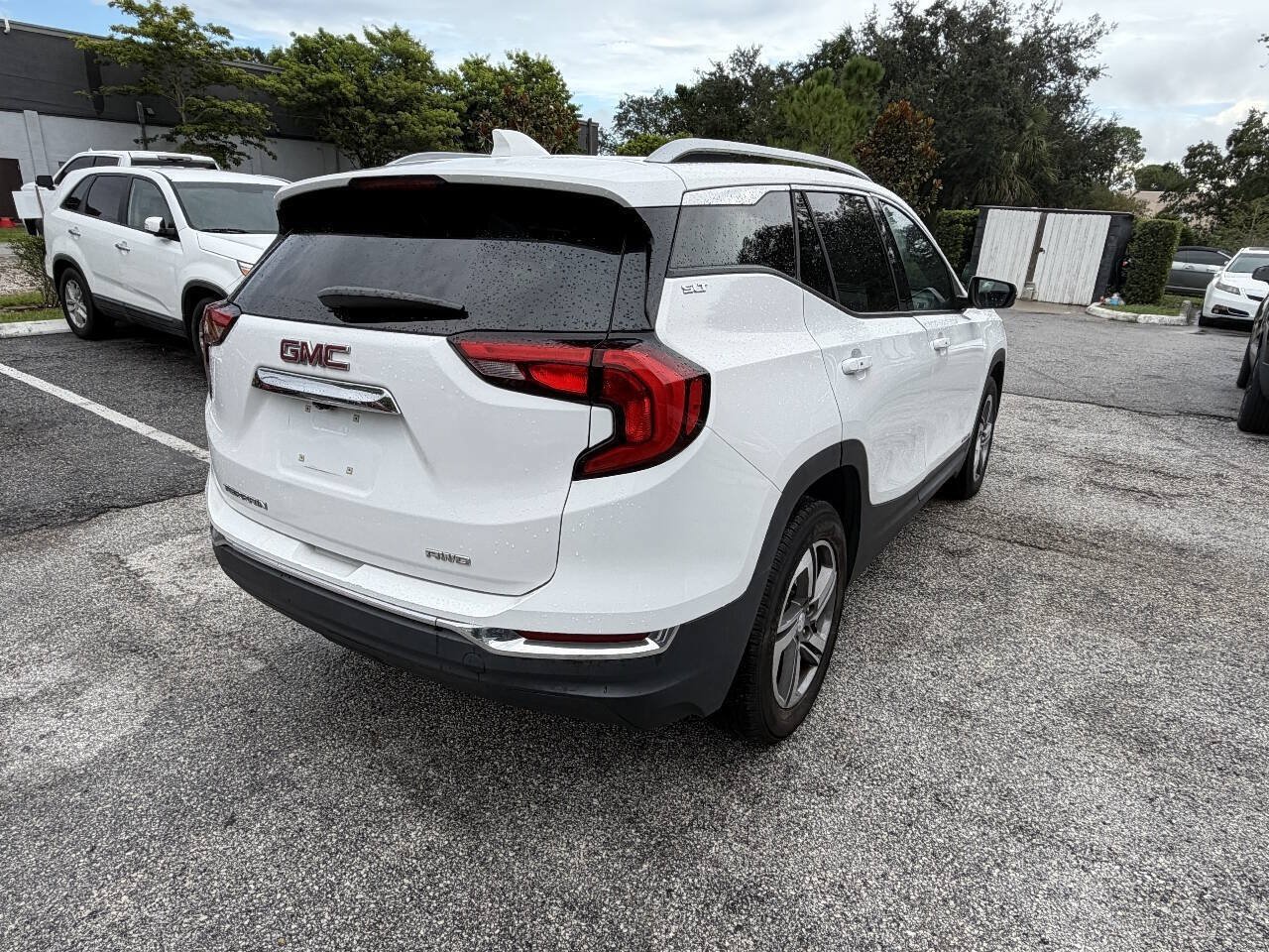 Used 2020 GMC Terrain SLT AWD/4WD image 5