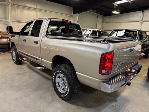 Used 2004 Dodge Ram 2500 Truck SLT w/ Trailer Tow Group AWD/4WD image 3