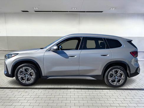 Certified 2025 BMW X1 xDrive28i w/ Technology Package image 2