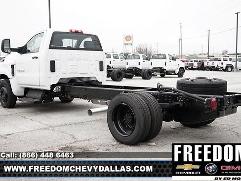 New 2023 Ford F150 LT image 4