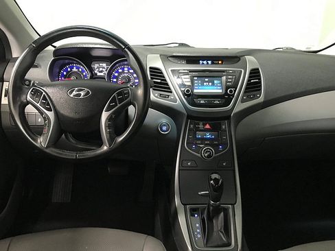 Used 2016 Hyundai Elantra Limited FWD image 21