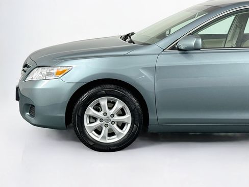 Used 2011 Toyota Camry LE w/ LE Extra-Value Pkg FWD image 38