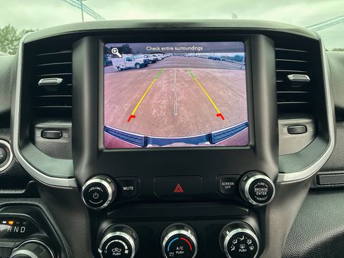 Used 2021 RAM 1500 Big Horn image 22