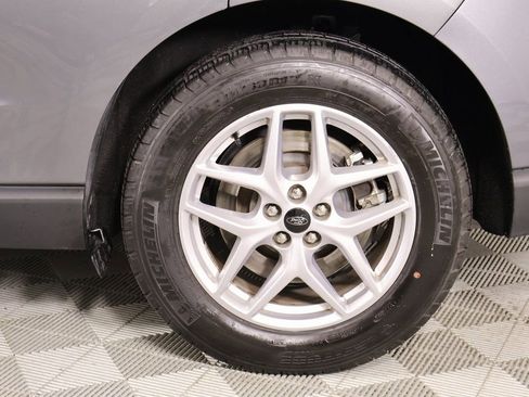 Used 2024 Ford Edge SEL image 18