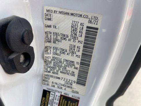 Certified 2021 Nissan Frontier SV image 15