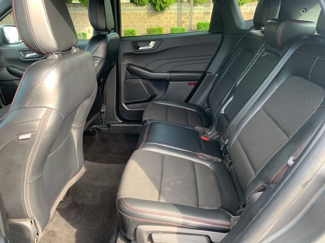 Used 2025 Ford Escape ST-Line Select AWD/4WD image 13