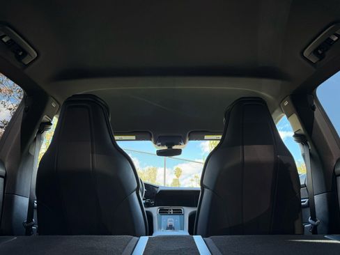 Certified 2025 Porsche Taycan image 37