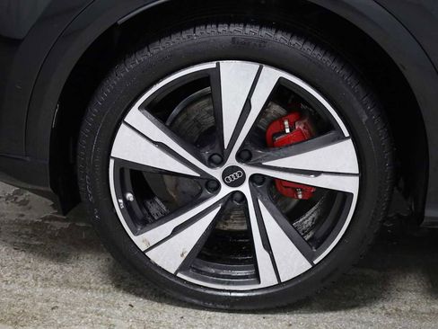 Certified 2025 Audi SQ5 Premium Plus w/ Premium Plus Package image 37