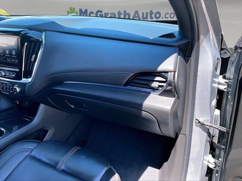 Used 2023 Chevrolet Traverse RS AWD/4WD image 26