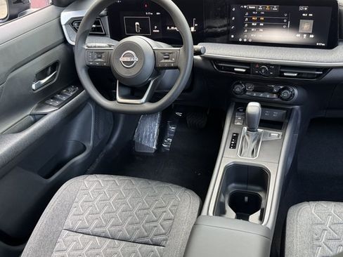 New 2026 Nissan Kicks SV w/ SV Premium Package AWD/4WD image 19