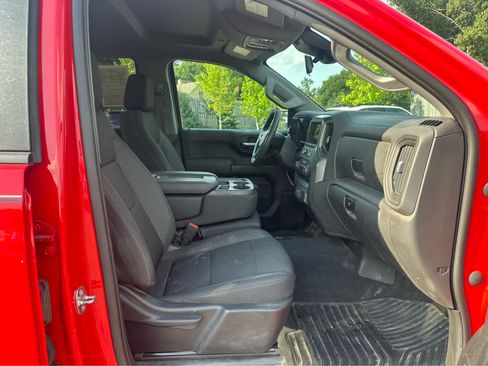 Used 2023 Chevrolet Silverado 1500 Custom w/ LPO, Dark Essentials Package AWD/4WD image 19