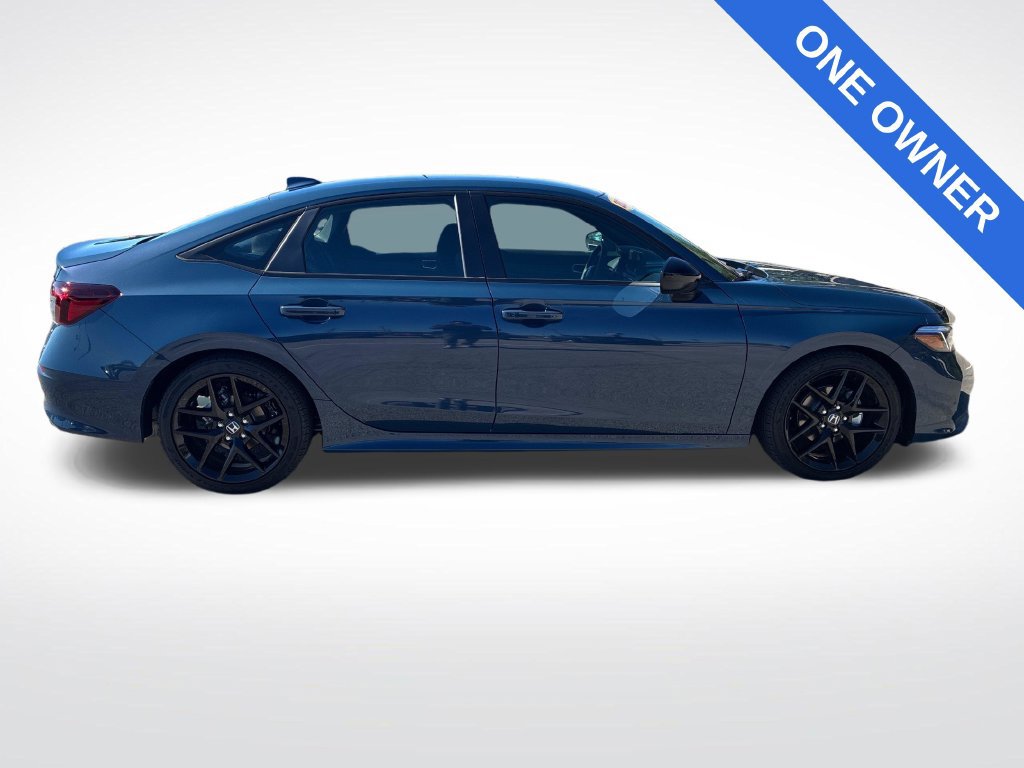 Used 2026 Honda Civic Sport image 2