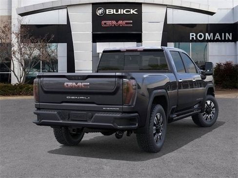 New 2025 GMC Sierra 2500 Denali w/ Denali Reserve Package image 28