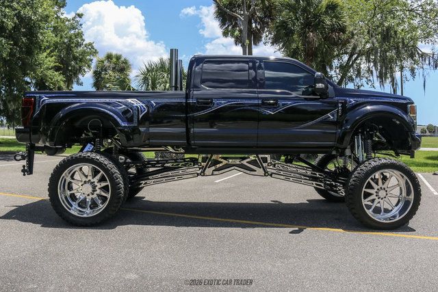 Used 2020 Ford F450 Platinum w/ FX4 Off-Road Package AWD/4WD image 9