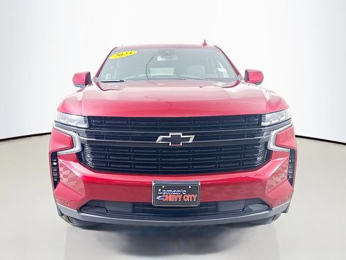 Used 2023 Chevrolet Tahoe RST AWD/4WD image 2