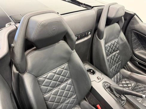 Used 2011 Lamborghini Gallardo LP 560-4 AWD/4WD image 38
