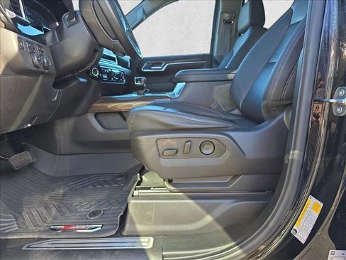 Used 2023 Chevrolet Silverado 1500 LT Trail Boss w/ Convenience Package II image 27