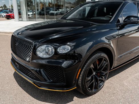 Certified 2026 Bentley Bentayga Speed AWD/4WD image 18