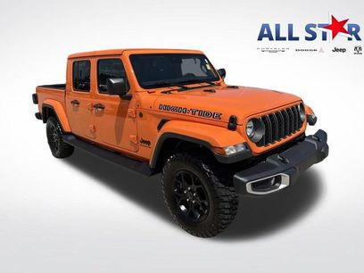 Used 2025 Jeep Gladiator Sport