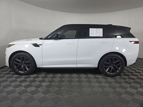 Used 2024 Land Rover Range Rover Sport Dynamic SE image 8