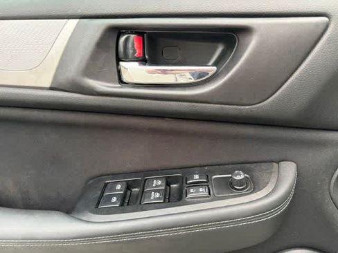 Used 2015 Subaru Legacy 2.5i Premium AWD/4WD image 22