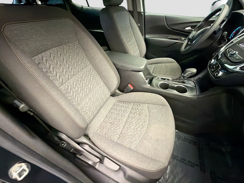 Used 2023 Chevrolet Equinox LT image 15