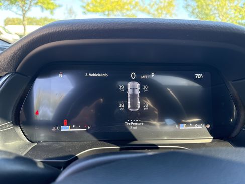 New 2025 Jeep Grand Cherokee Altitude image 27