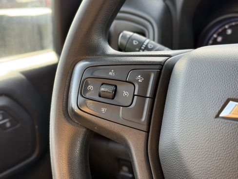 Used 2024 Chevrolet Silverado 2500 W/T image 23