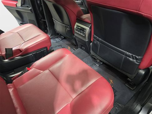 Certified 2023 Lexus GX 460 Premium image 13