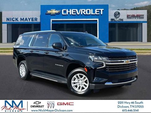 Used 2023 Chevrolet Suburban LT image 1