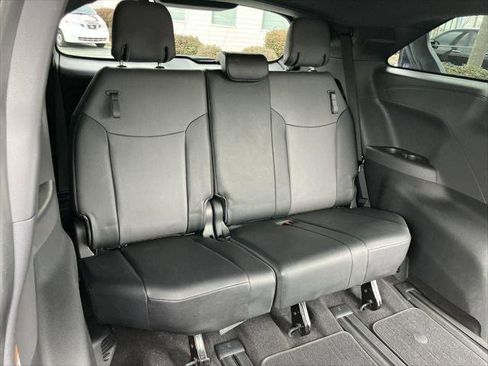 Certified 2021 Toyota Sienna XSE w/ XSE Plus Package image 31