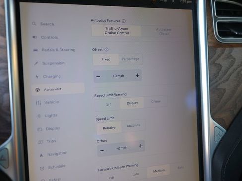 Used 2018 Tesla Model S 75D image 22