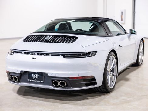Used 2024 Porsche 911 Targa 4S w/ Premium Package image 9