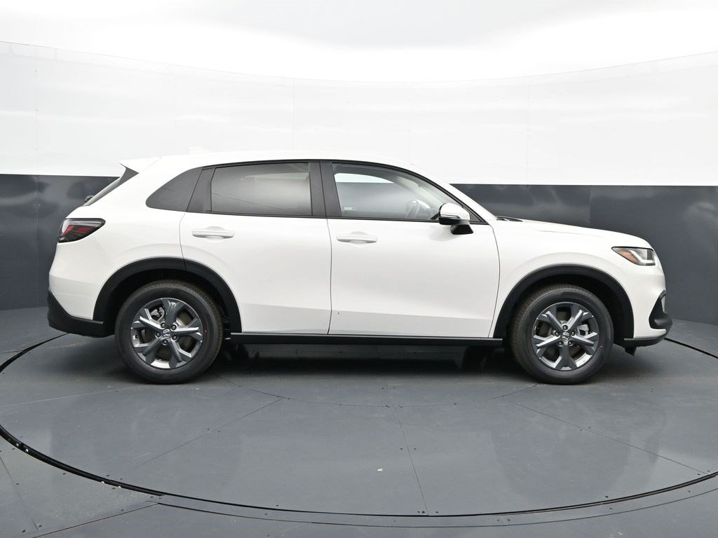 Used 2026 Honda HR-V LX image 8