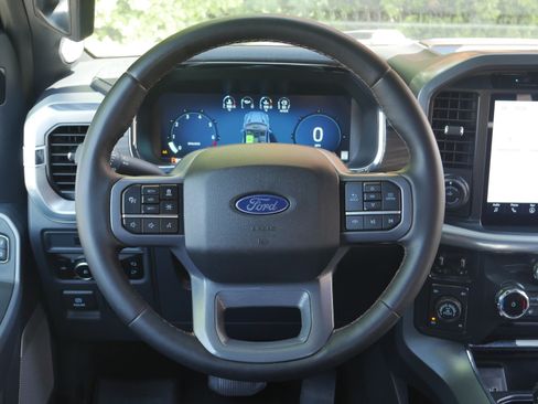 Certified 2025 Ford F150 Lariat w/ Tow/Haul Package AWD/4WD image 7
