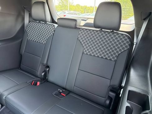 New 2026 GMC Acadia Denali w/ Super Cruise Package AWD/4WD image 20